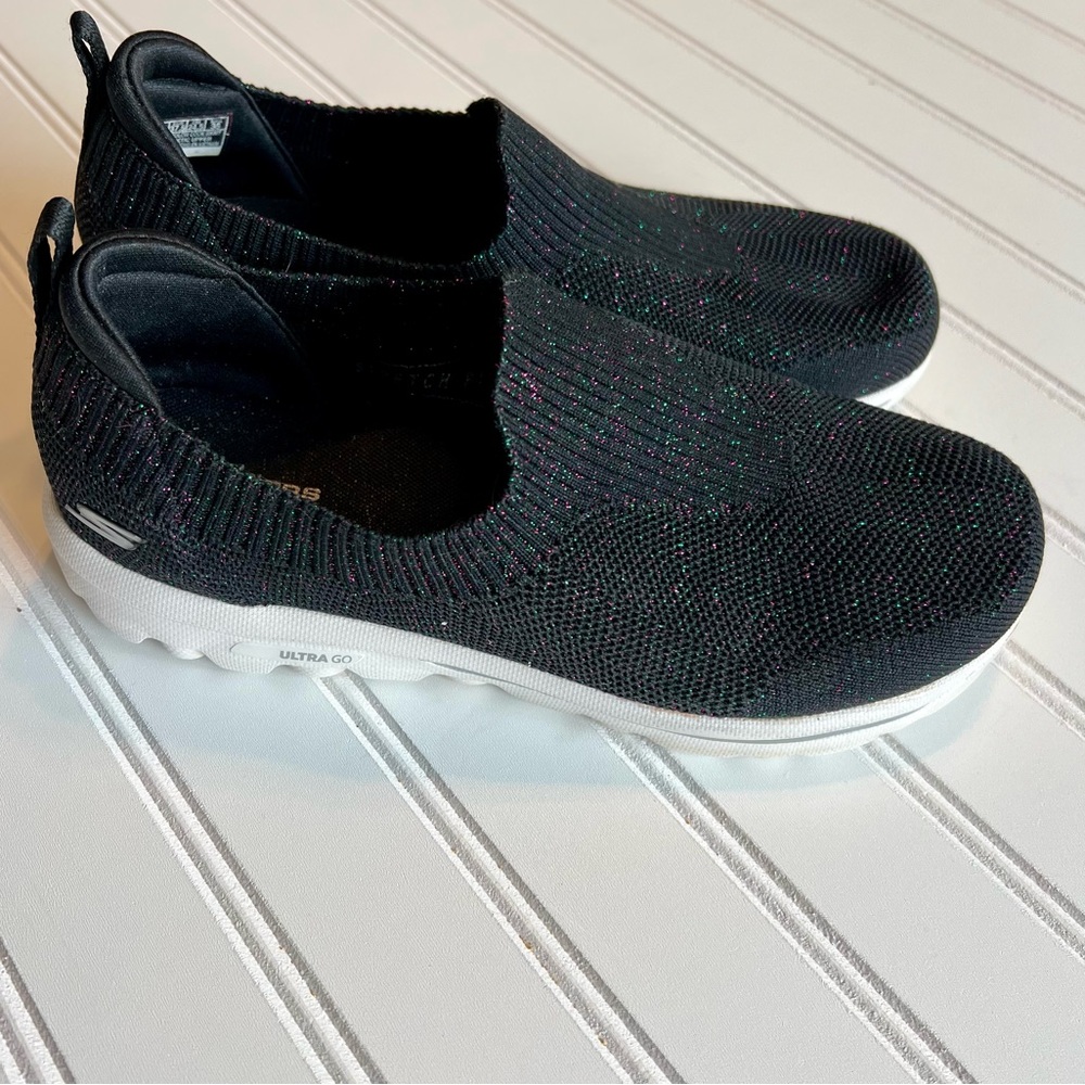 Skechers | GOwalk Classic Sparkle Slip-On Shoes Glitzy Black Women’s Size 7.5